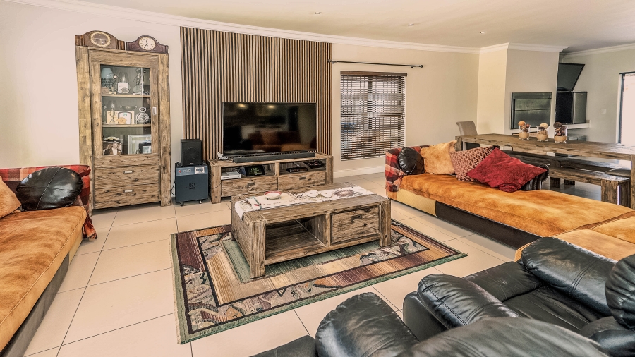 3 Bedroom Property for Sale in Sonkring Western Cape